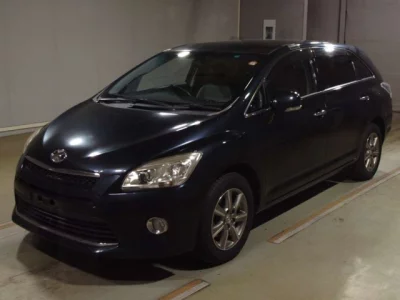 Toyota Mark X Zio