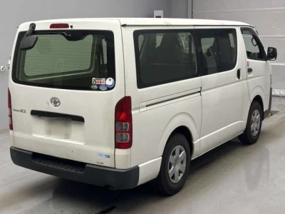 Toyota RegiusAce