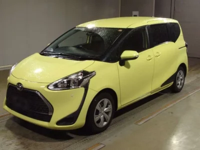 Toyota Sienta