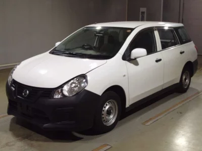 Nissan AD