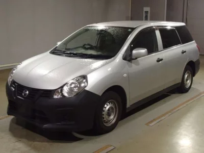 Nissan AD