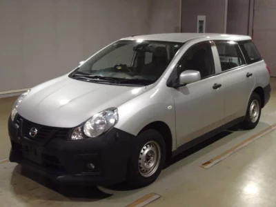 Nissan AD