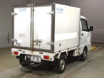 Nissan NT100 Clipper