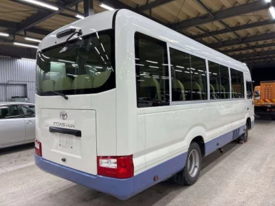Toyota COASTER
