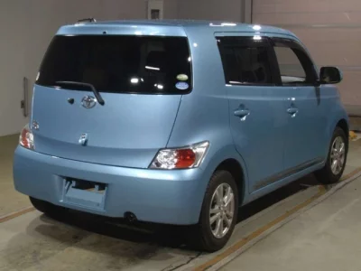 Toyota bB