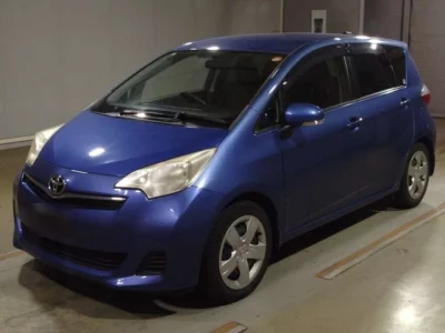 Toyota Ractis