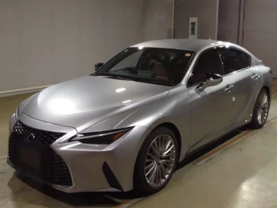 Lexus IS300h