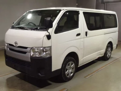 Toyota RegiusAce