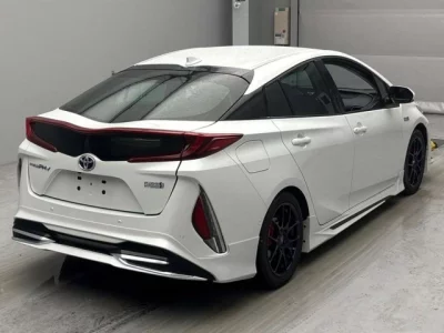 Toyota PRIUS PHV