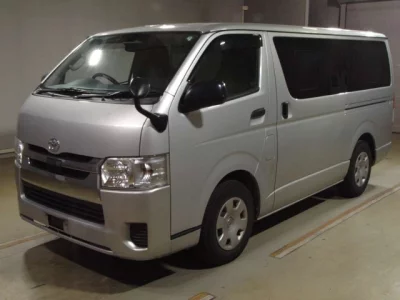Toyota RegiusAce