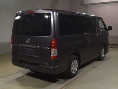 Toyota RegiusAce