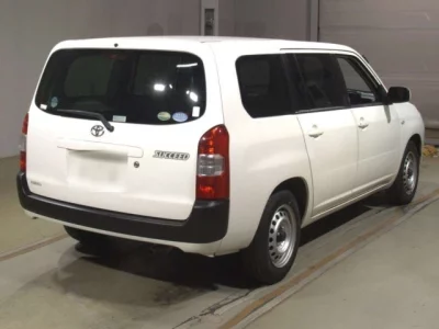 Toyota Succeed