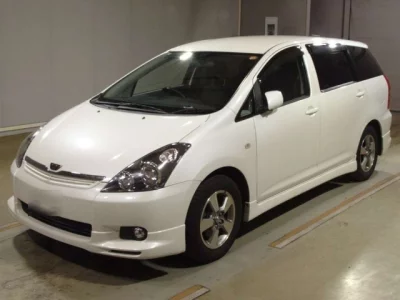 Toyota WISH  с аукциона в Японии