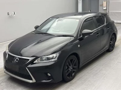 Lexus CT  с аукциона в Японии
