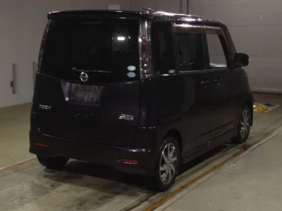 Nissan ROOX  с аукциона в Японии