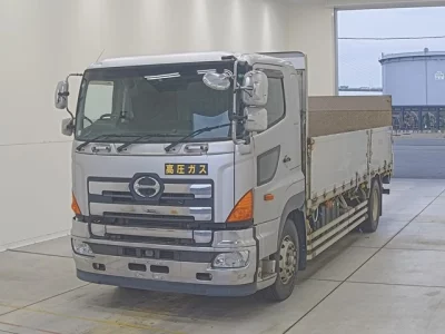 Hino PROFIA