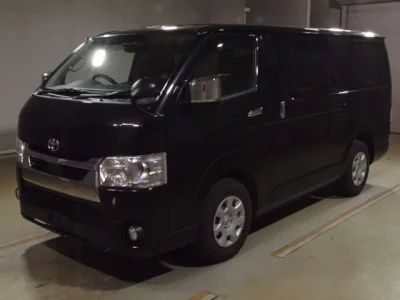 Toyota HiAce Van