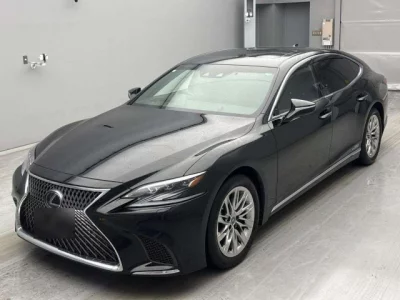 Lexus LS500h