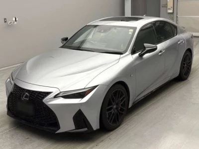 Lexus IS300h