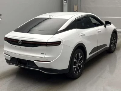 Toyota Crown Crossover