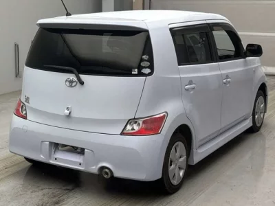 Toyota bB