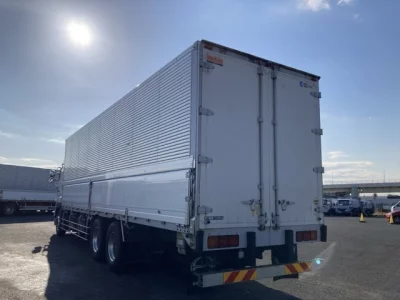 Hino PROFIA