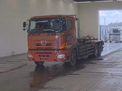 Hino PROFIA