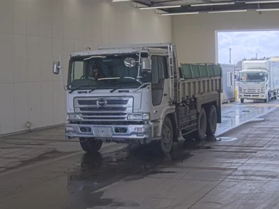 Hino PROFIA
