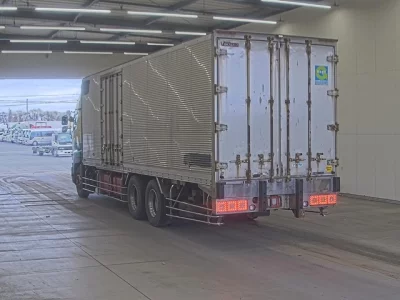 Hino PROFIA