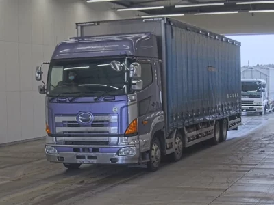 Hino PROFIA