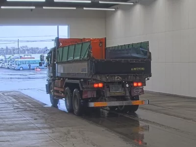 Hino PROFIA