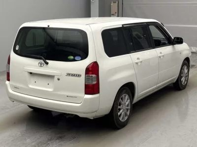 Toyota Succeed