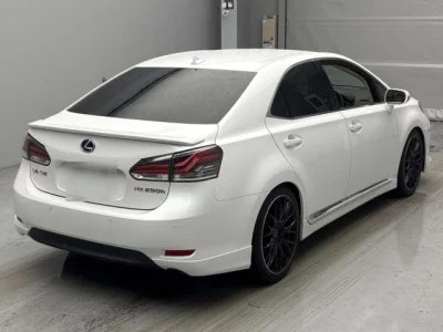 Lexus HS  с аукциона в Японии