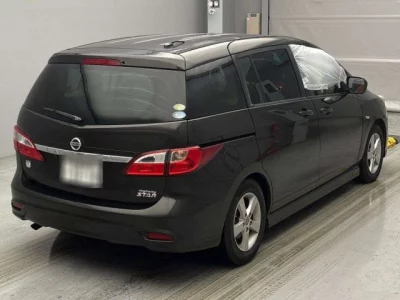 Nissan Lafesta