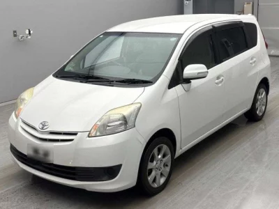 Toyota PASSO SETTE