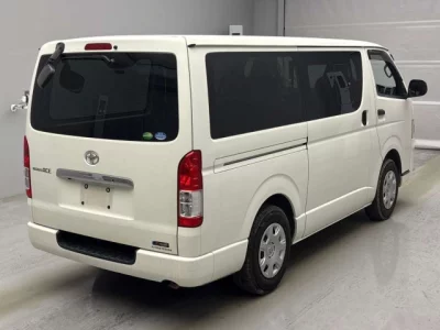 Toyota RegiusAce