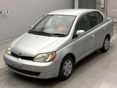 Toyota PLATZ