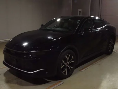 Toyota Crown Crossover