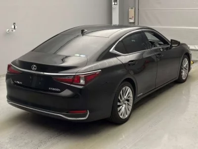 Lexus ES300h