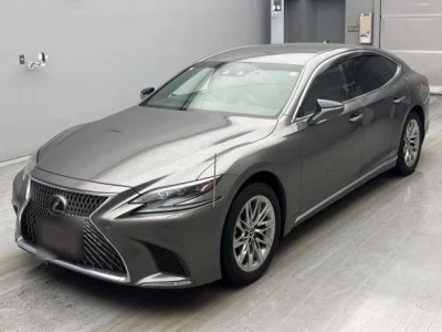 Lexus LS500h
