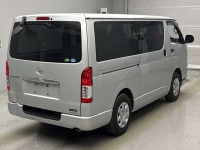 Toyota RegiusAce