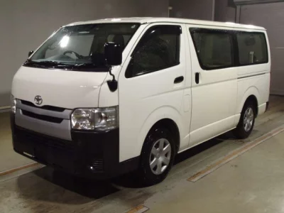 Toyota HiAce Van