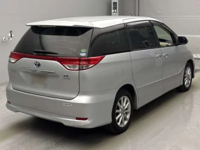 Toyota ESTIMA HYBRID