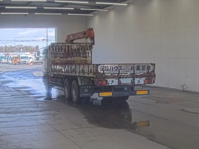 Hino PROFIA