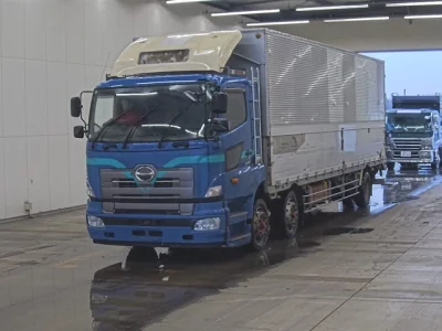 Hino PROFIA