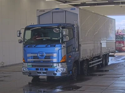 Hino PROFIA