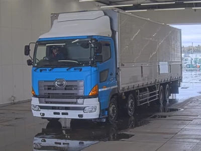 Hino PROFIA