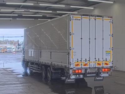 Hino PROFIA