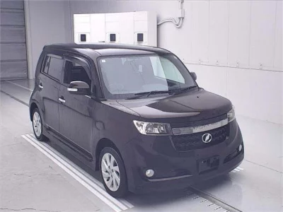 Toyota bB