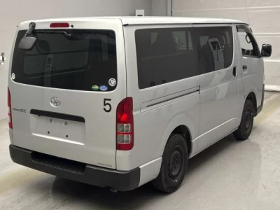 Toyota RegiusAce